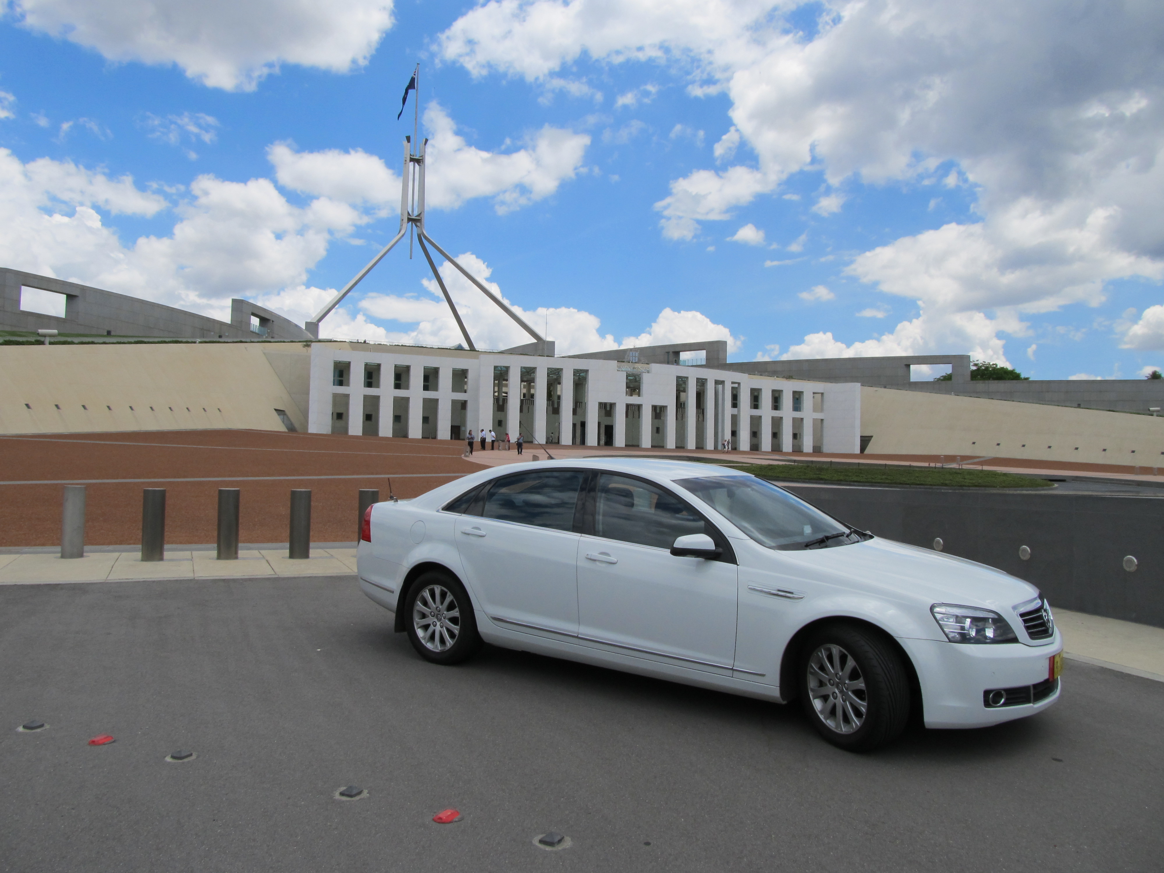 canberra car hire